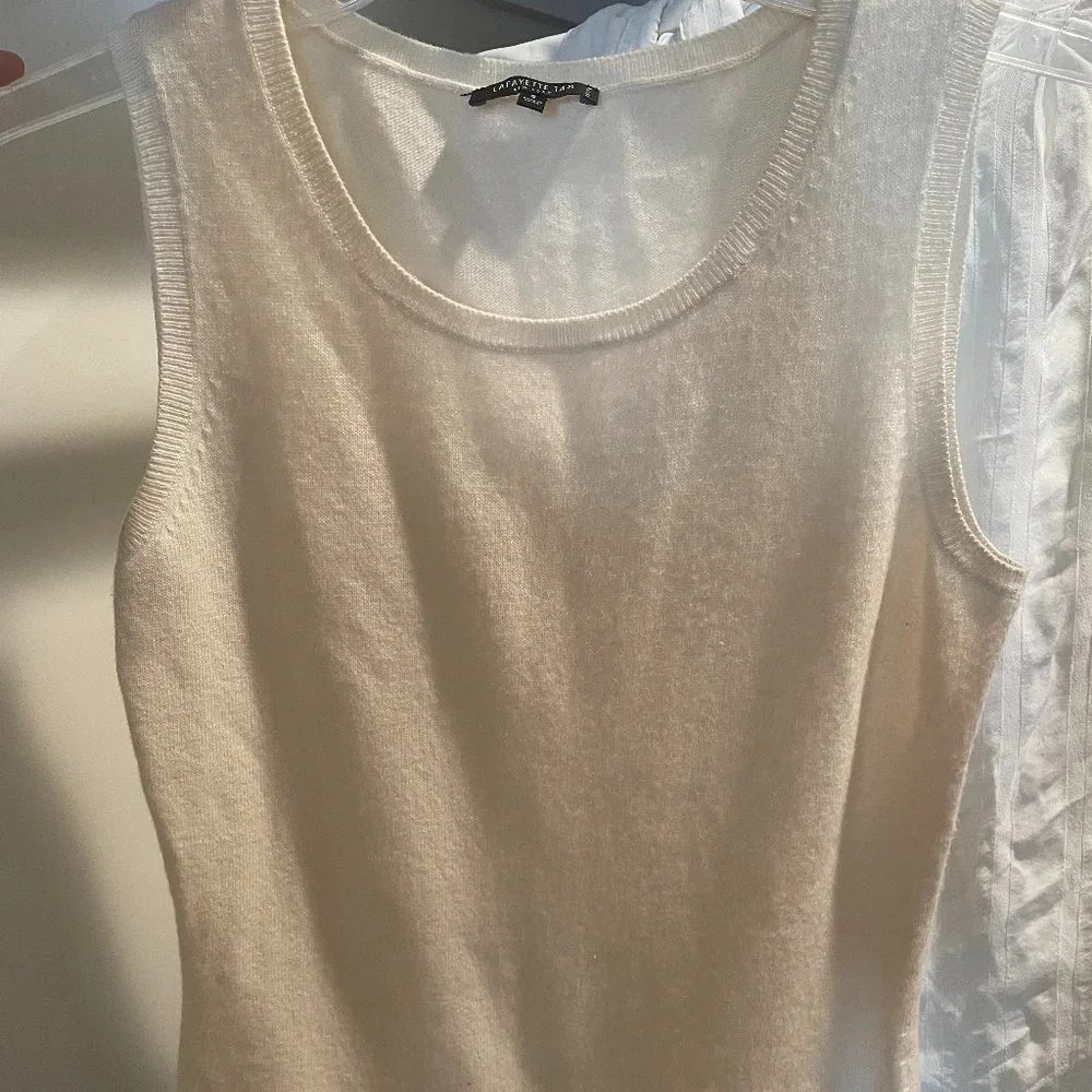 Lafayette 148 Cashmere Sleeveless Top in Ivory Sz S